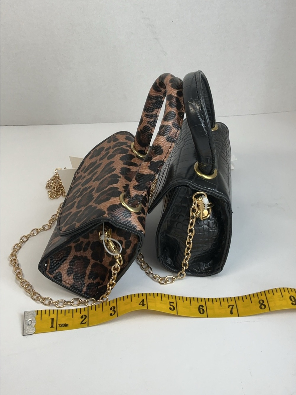 Combo Fashion Mini bags constructed from vegan leather. - Picture 9 of 11